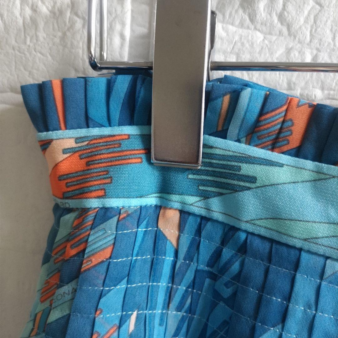 専用✨美品✨LEONARD レオナール　プリーツ　シフォン　スカート　総柄