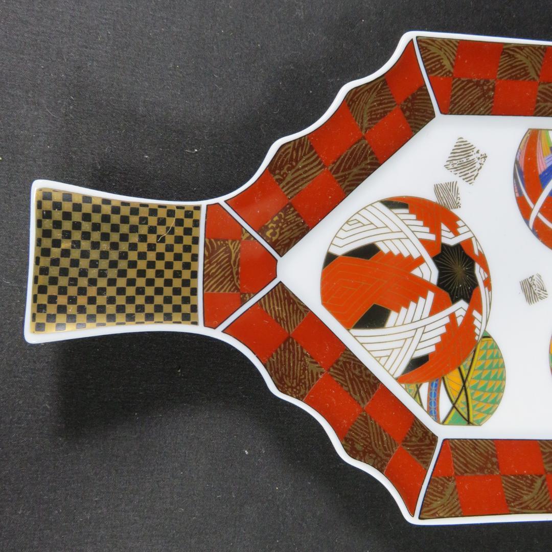 羽子板 大皿 変形皿 色絵 手毬 2枚 箱入り