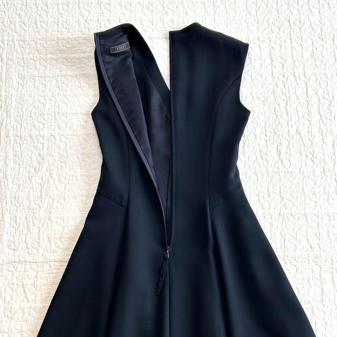 美品 フォクシー LIRIO ワンピース Aライン ミッドナイトブルー 38