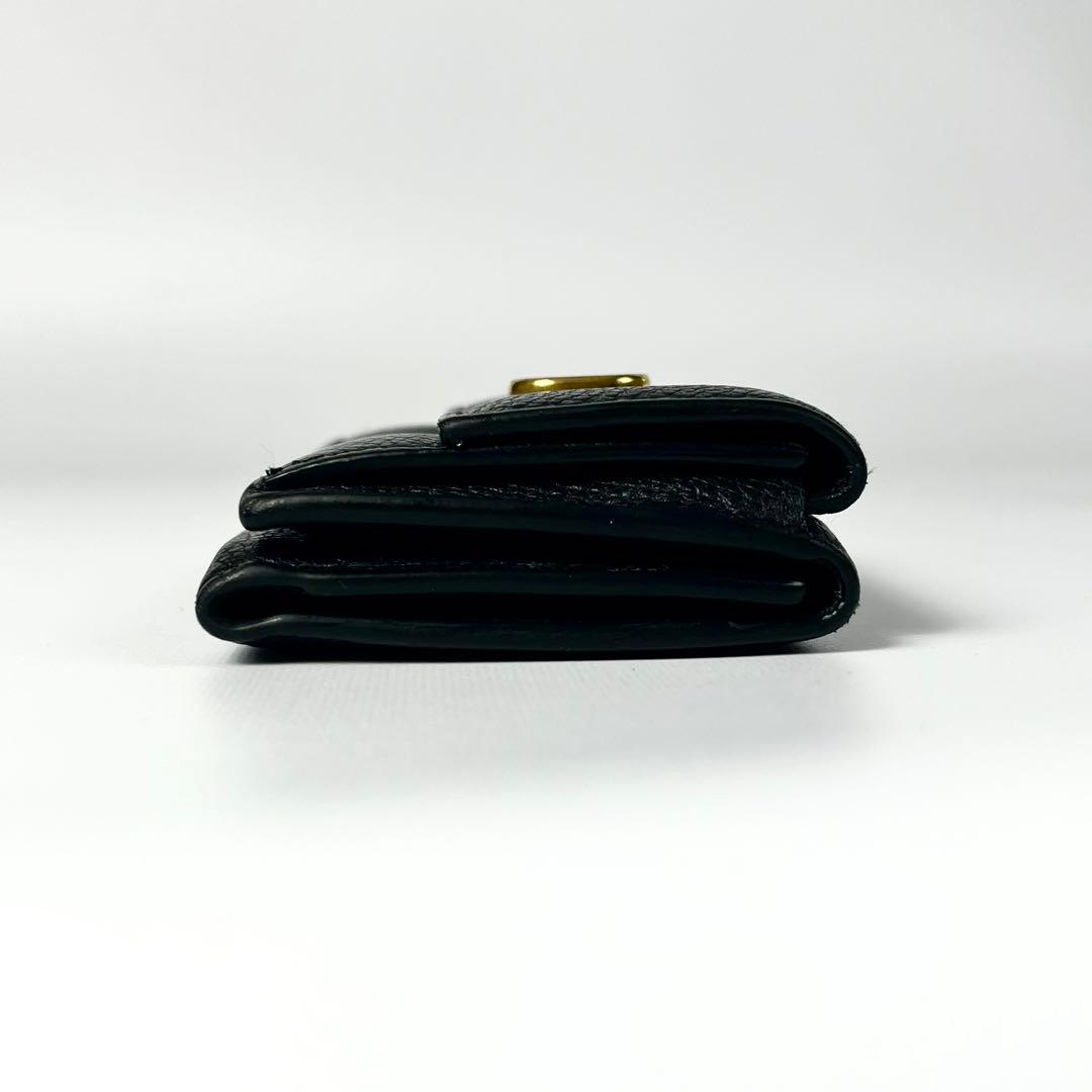 レア✨バレンティノ ガラヴァーニ 三つ折り財布 ロゴ金具 レザー ブラック