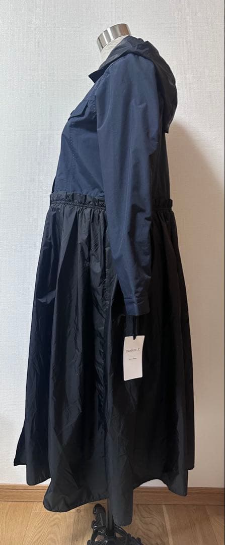 新品 DANSKIN 撥水ワンピースコート M 日本製 レインコート　ナイロン