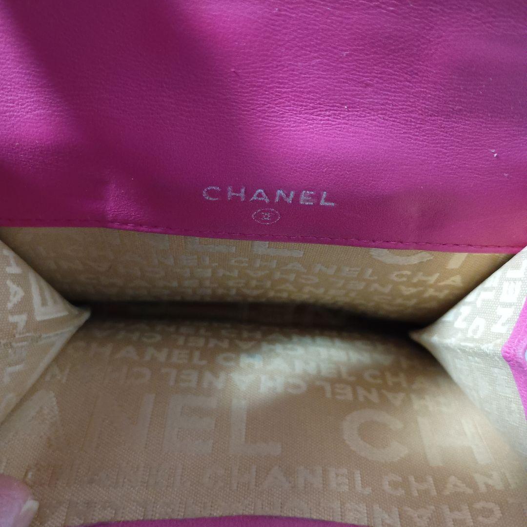 CHANEL アイコン ブラック ラムスキンレザー 二つ折り財布