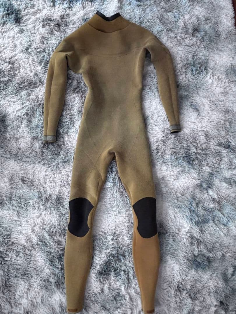 ウェットスーツ RASH WETSUITS