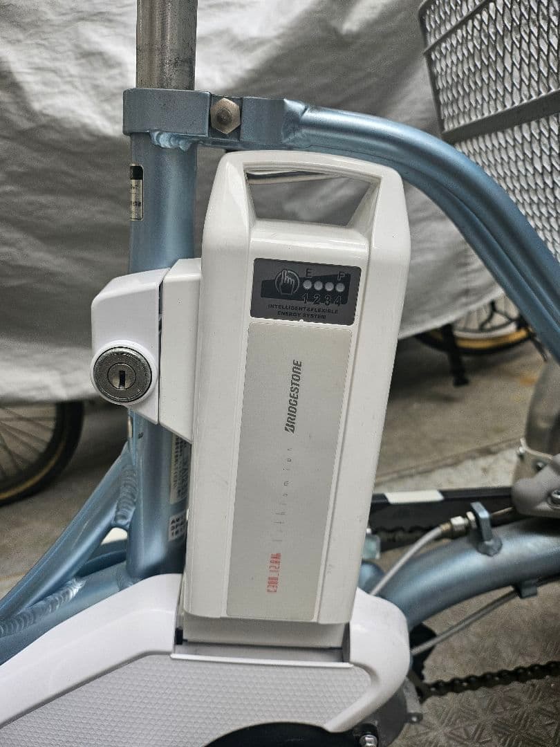 BRIDGESTONE Assist 電動アシスト三輪車 水色