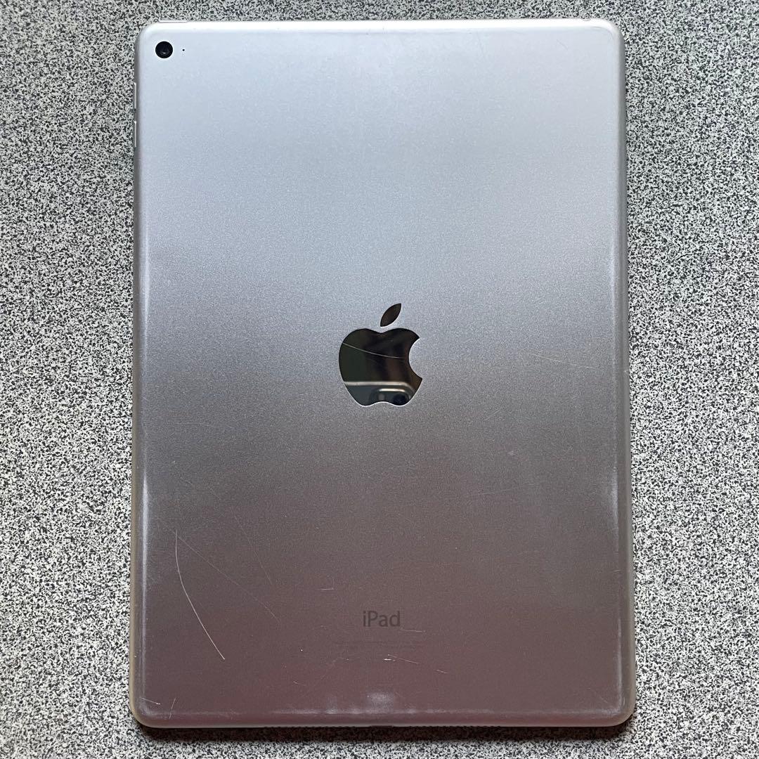 送無料F19 iPad Air 第2世代 スペースグレイ 16GB Wi-Fi
