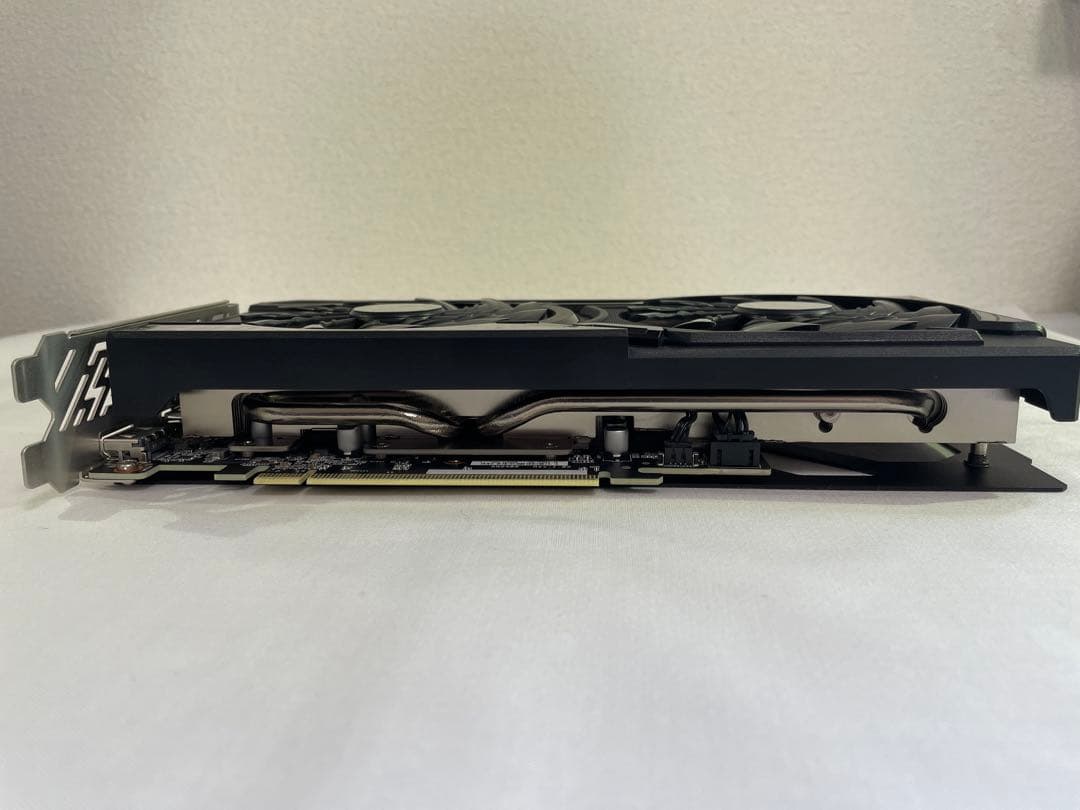 グラフィックボード・グラボ・ビデオカード ASRock AMD Radeon RX 9060 XT 16GB