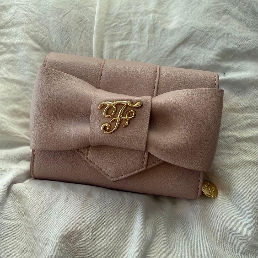 Maison de FLEUR リボン三つ折り財布 ピンク ウォレット 箱付き