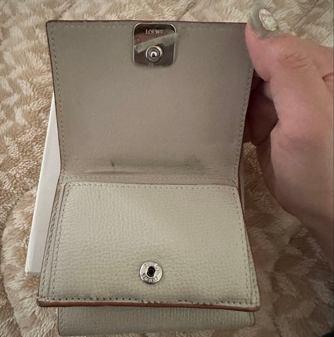 ★*★様 LOEWE アナグラム　トライフォールド　三つ折り財布　ロエベ