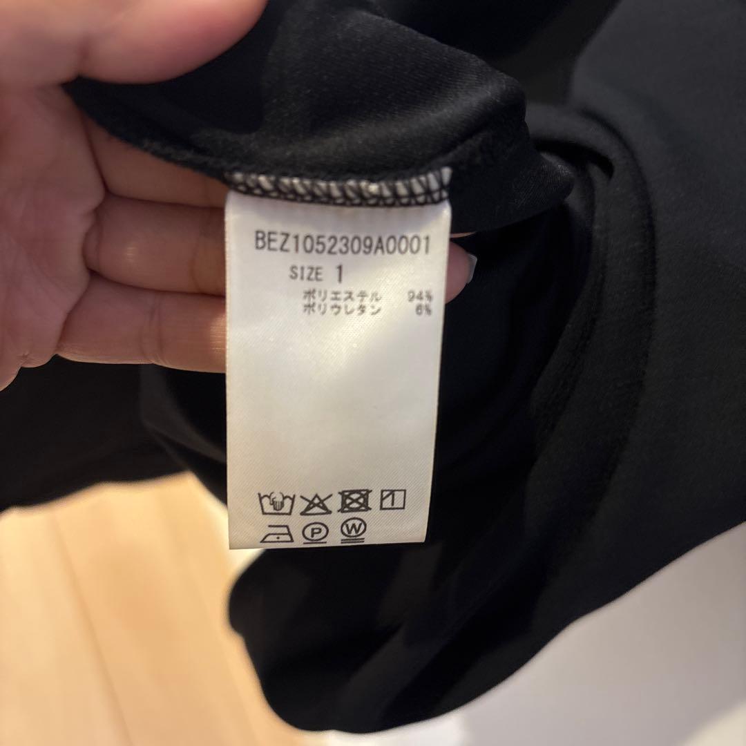 ビアズリー　Tワンピース 美品　サイズ1 ブラック