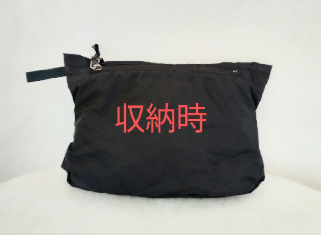 美品パタゴニア　綿入りベスト　黒　メンズＳ　ポケットにコンパクト収納　超軽量
