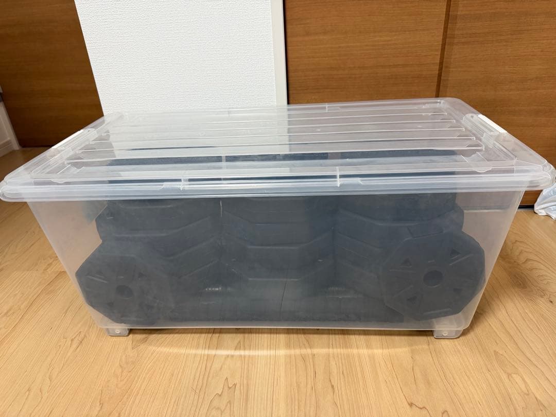 ニトリ　コロ付き衣装ケース74 おまけ付（STEADY可変式ダンベルセット)
