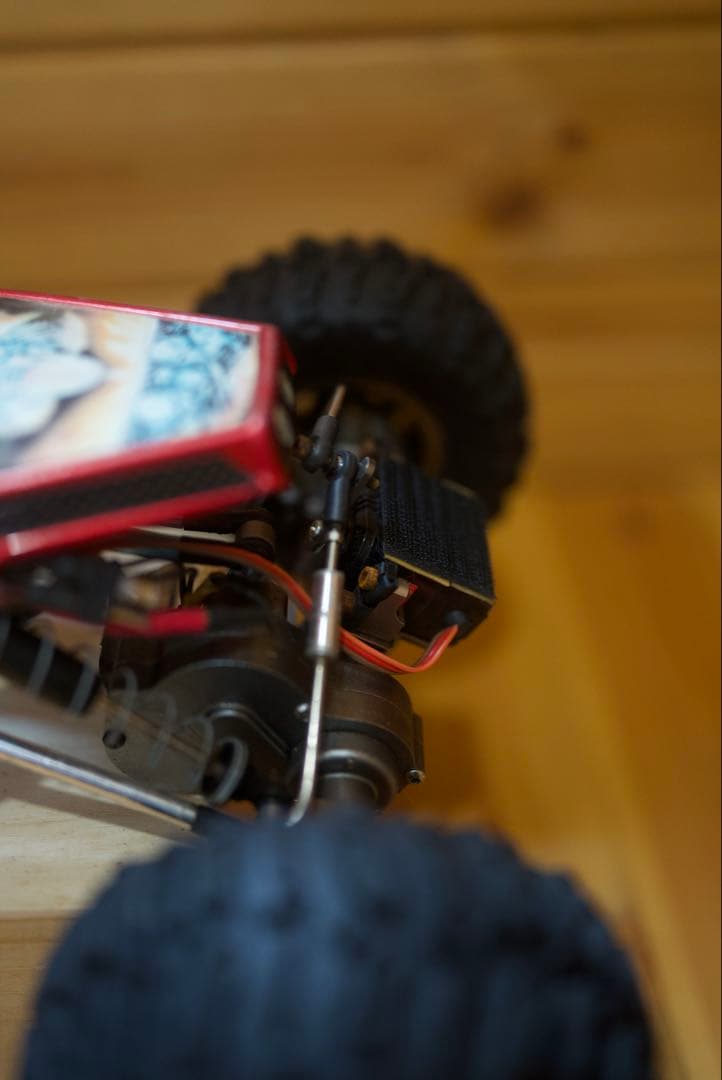 オフロードラジコンカー レッド