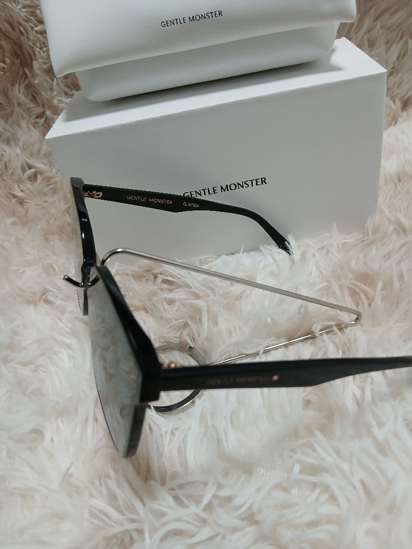Gentle Monster Her 01 ジェントルモンスター