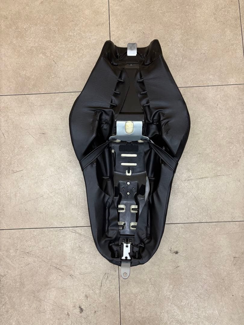 XL883Nバイクシート タンデムシート＋シングルシート＋シートクッション