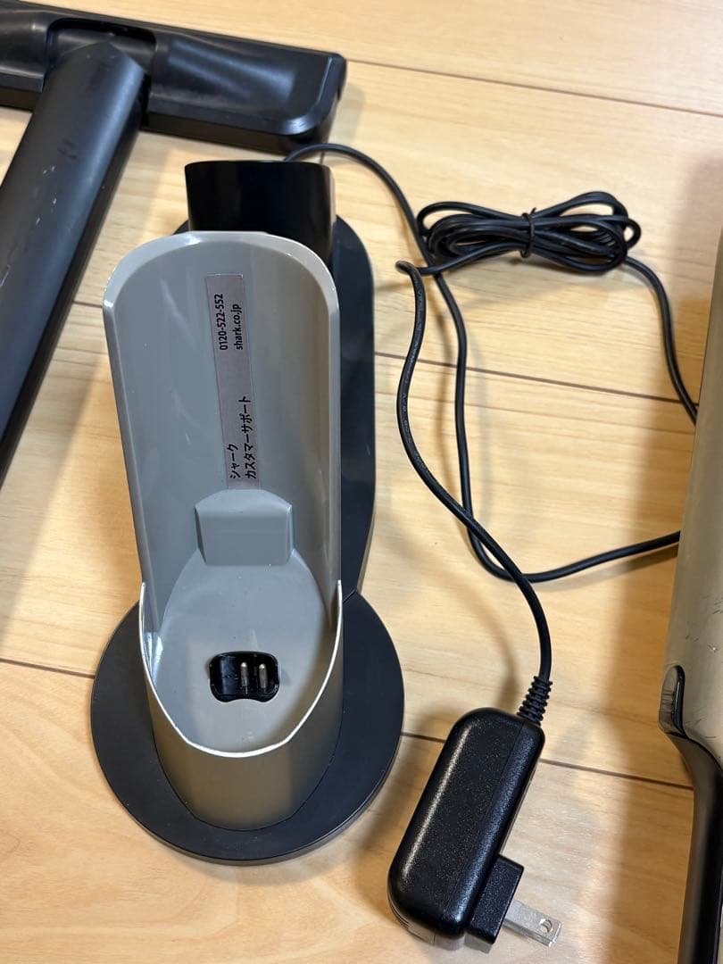Shark EVO POWER EX 充電式ハンディクリーナー WV406JGG