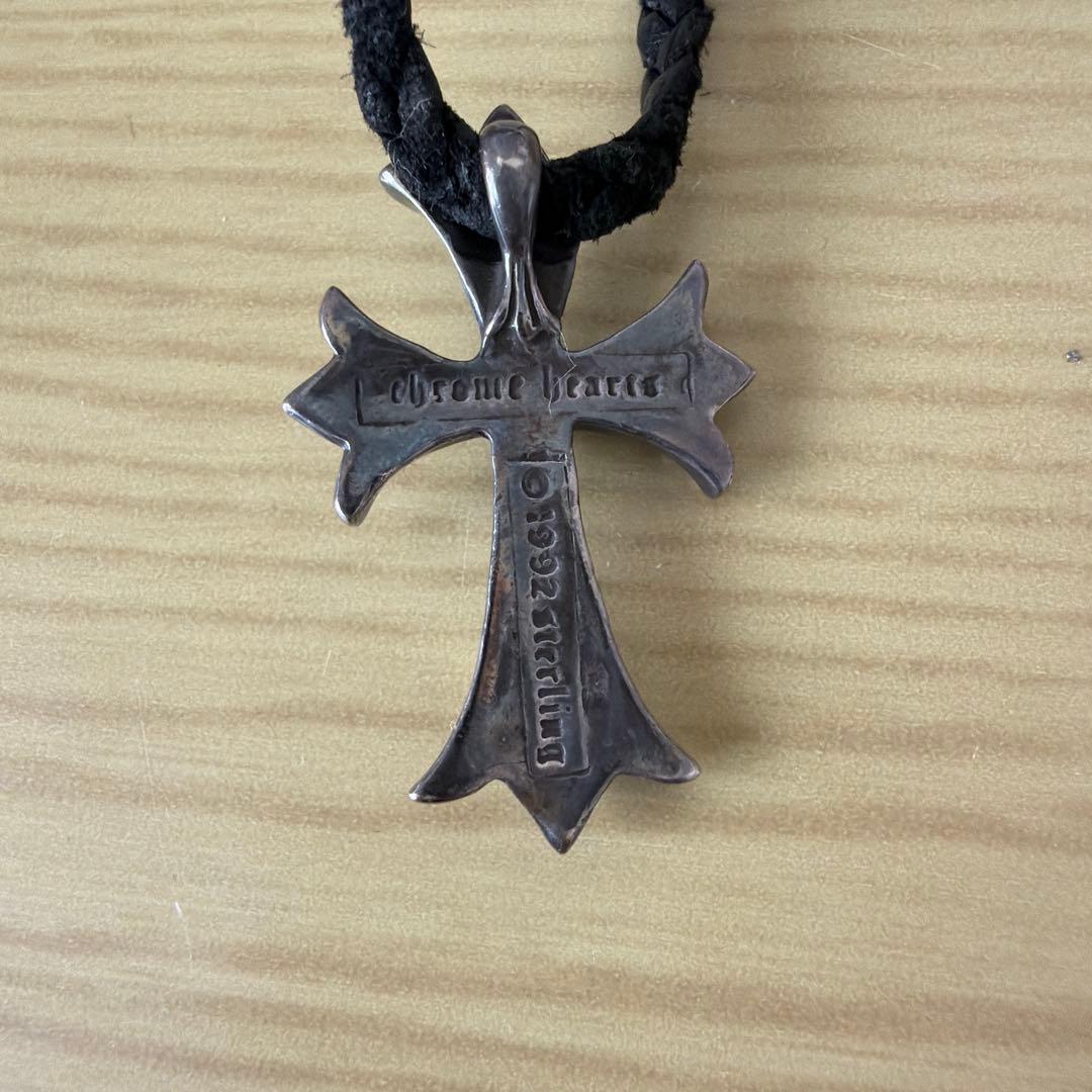 安心鑑定可 クロムハーツ CHクロスペンダント レザーブレイド