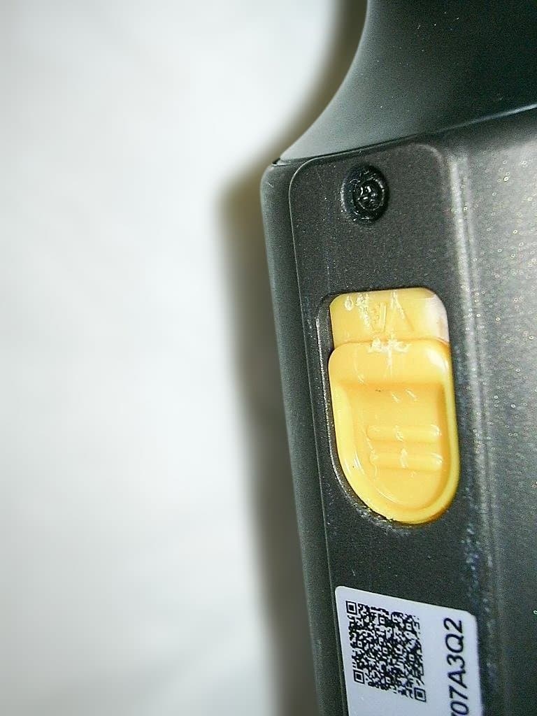 難あり　ハンディクリーナー　Shark シャーク　WV405J