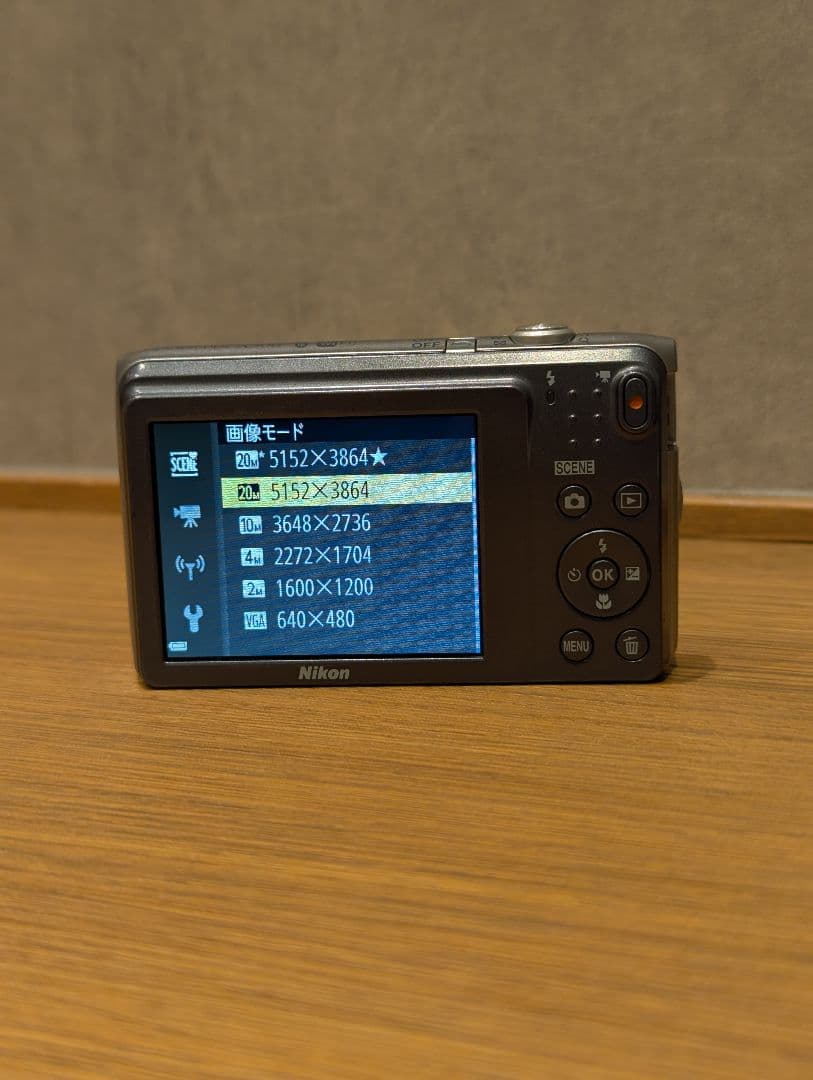 Nikon coolpix A300 シルバー