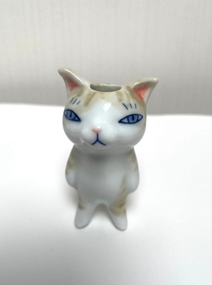 猫　花瓶 一輪挿し　Flower フラワー　ねこ　パスザバトン　ヒグチヨウコ
