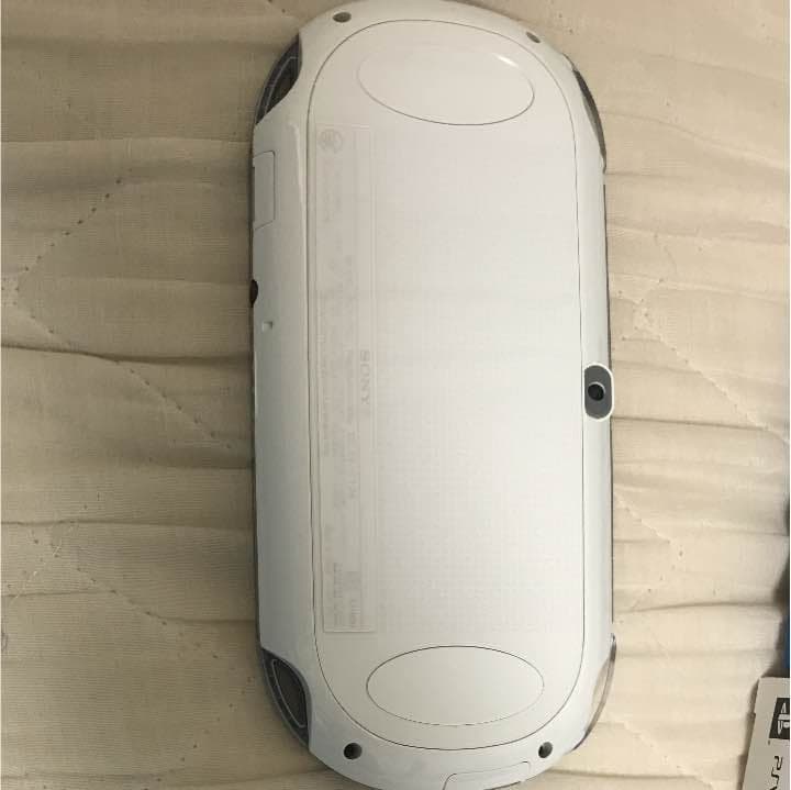 PSVITAとソフトいくつか