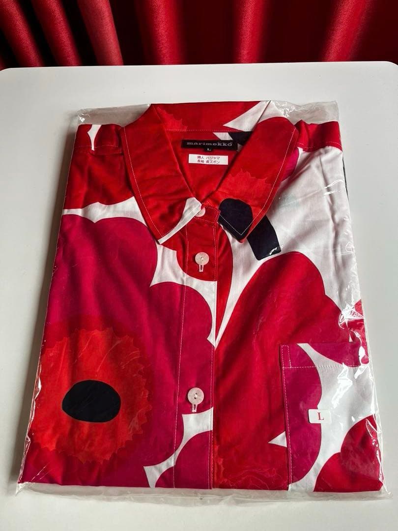 未使用　マリメッコ　marimekko パジャマ　Lサイズ 西川産業　モダン
