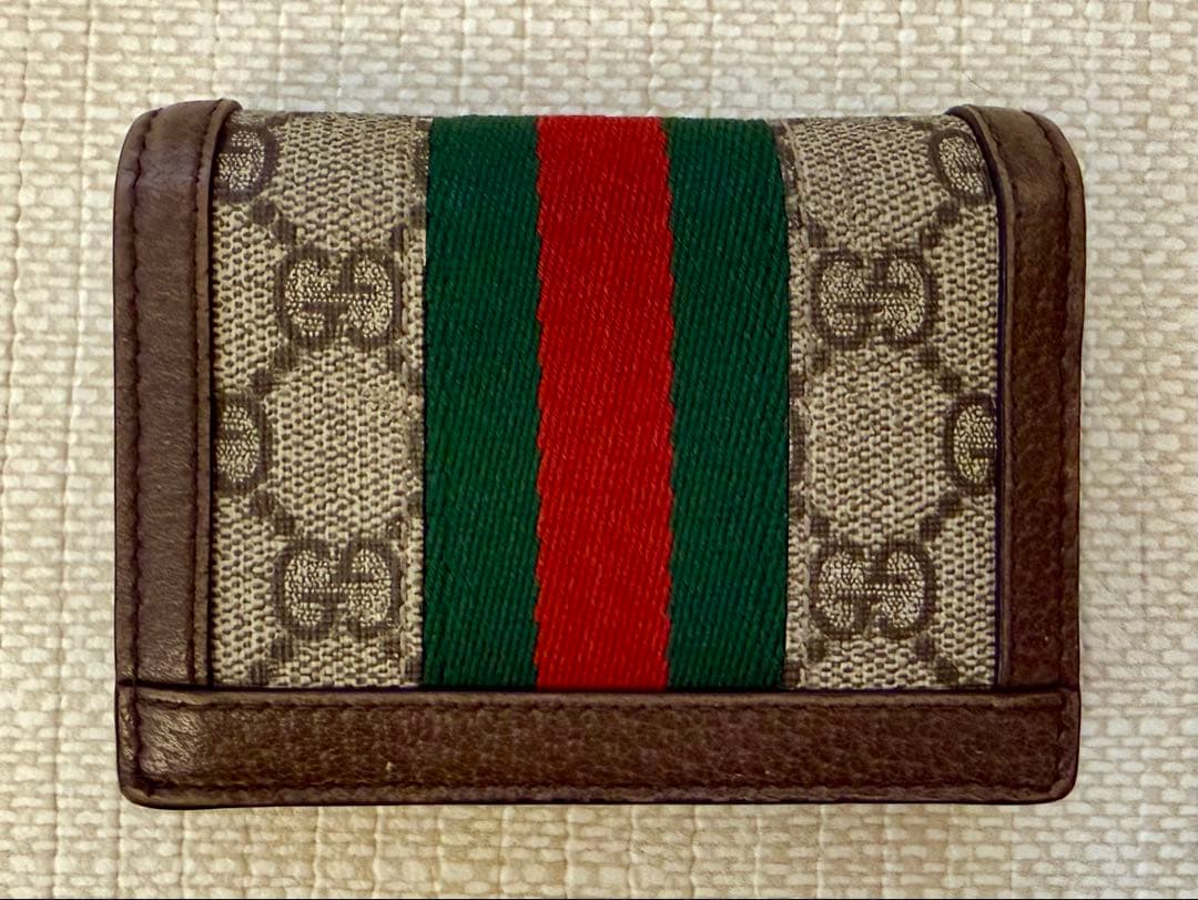 Gucci GGモノグラム 二つ折り財布