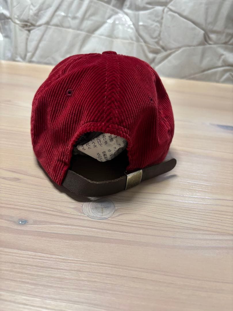supreme コーデュロイキャップ 赤