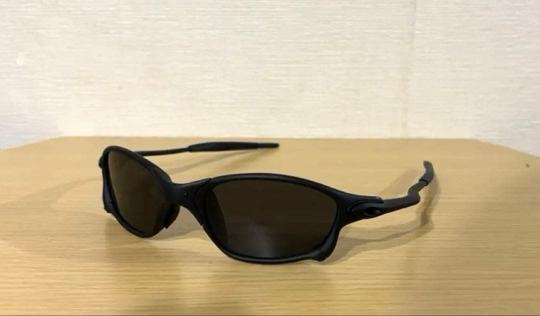 新品未使用　偏光　アルミ　金属製　サングラス グレーレンズ　偏光サングラス
