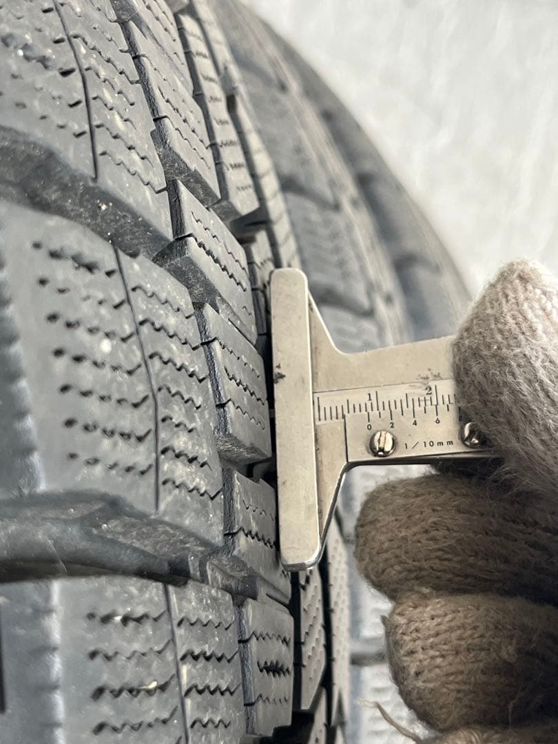 ⭐︎バリ溝‼︎⭐︎225/60R17 ダンロップ　WM02 2019年製　４本セット