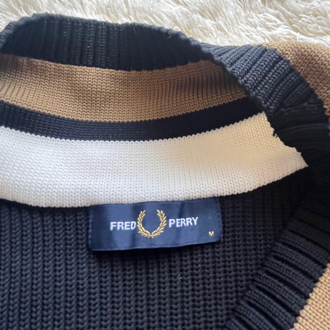 【美品】FRED PERRY フレッドペリー　チルデンニットベスト M ネイビー
