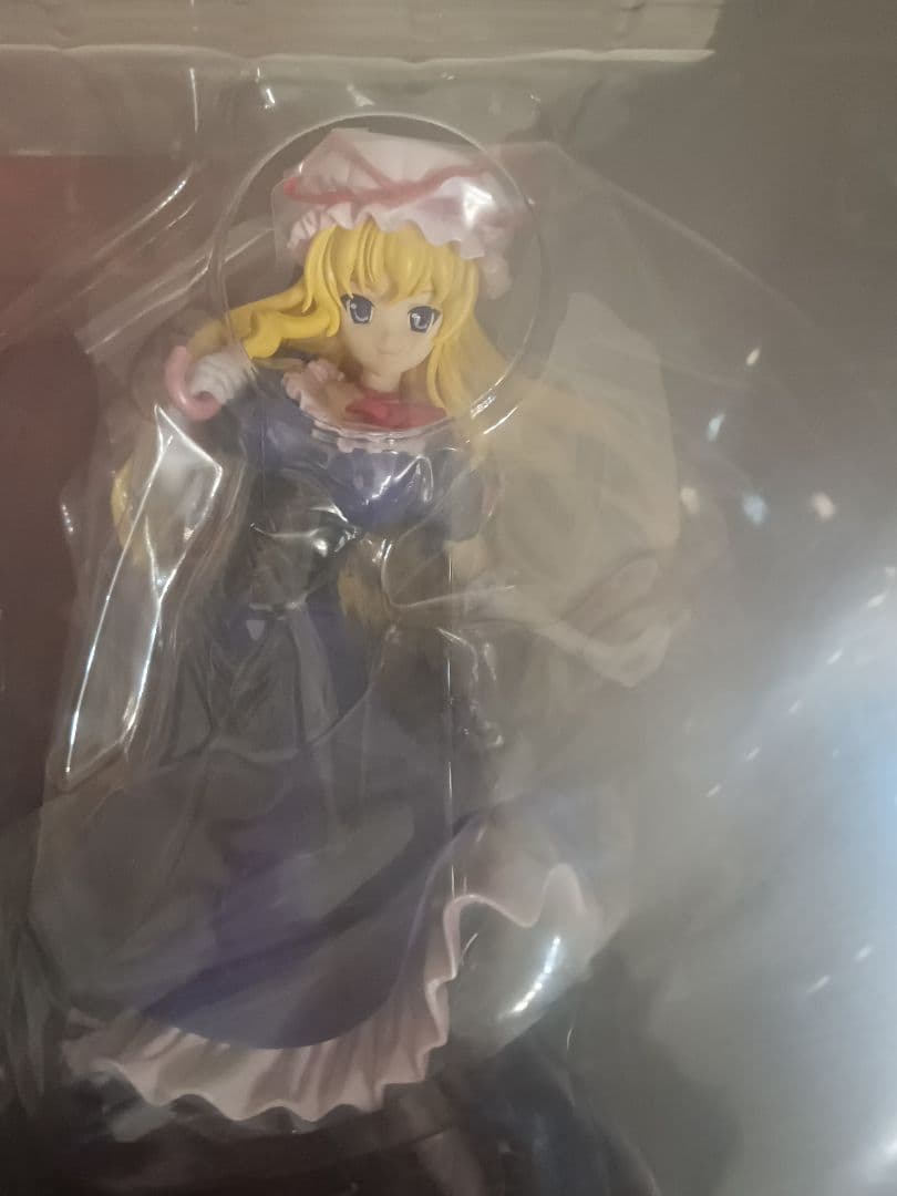 東方プロジェクト 八雲紫 1/8 完成品フィギュア　あみあみ　コトブキヤ