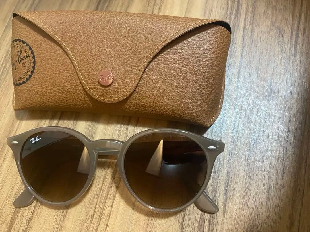 Ray-Ban サングラス ケース付