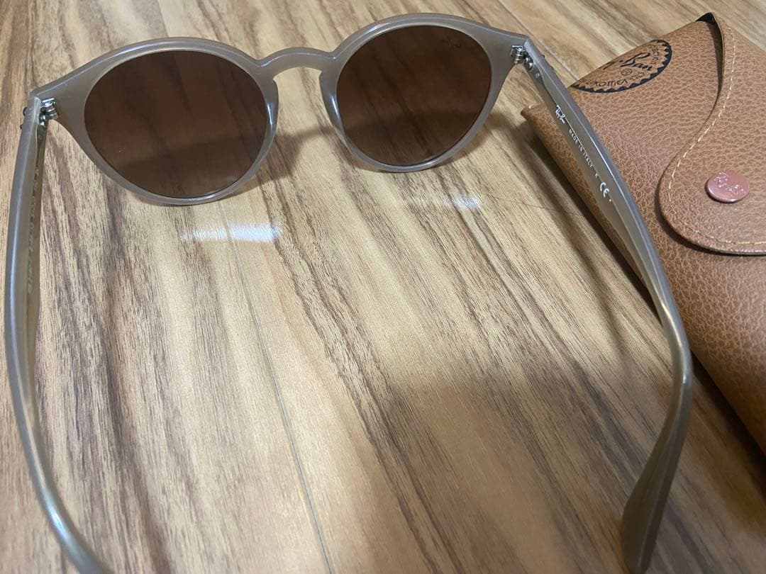Ray-Ban サングラス ケース付