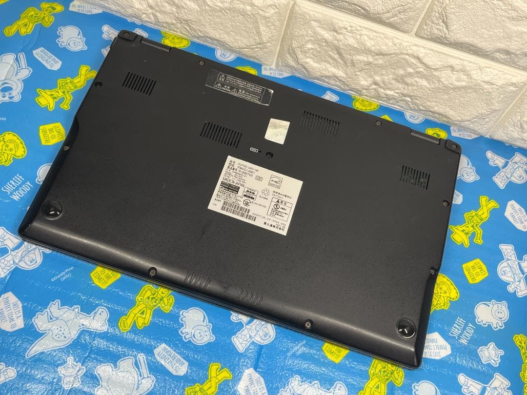 富士通 LIFEBOOK U9311/M 13.3型 ノートPC