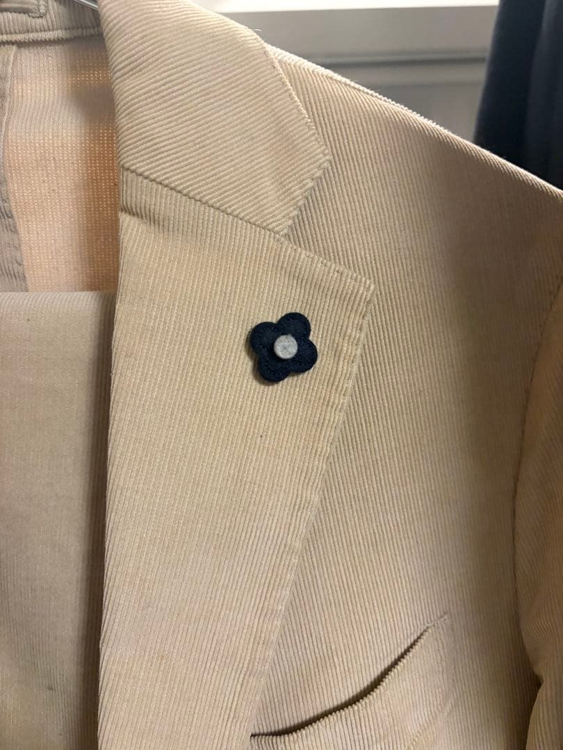 LARDINI ラルディーニ　ベージュ セットアップ