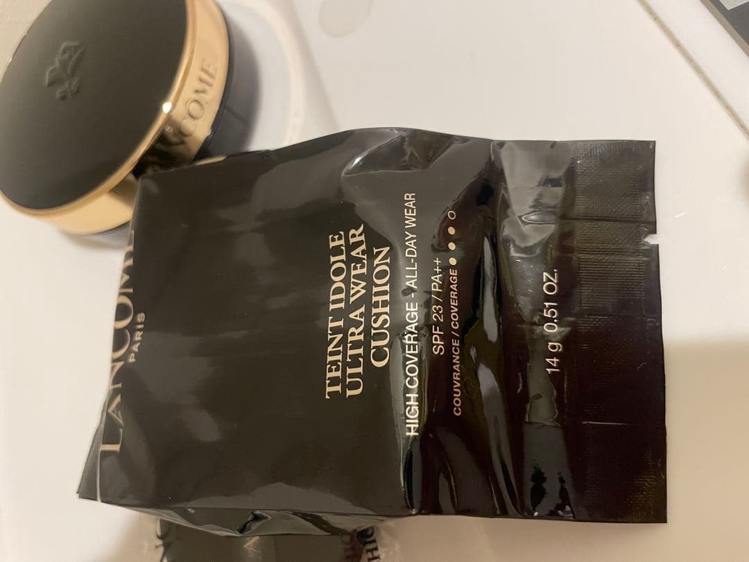 ファンデーション LANCOME TEINT IDOLE ULTRA WEAR CUSHION