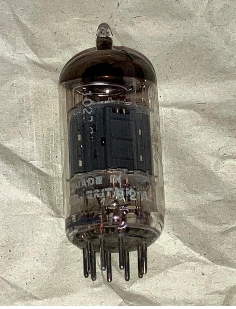 新品？ 真空管 MULLARD ムラード 12AX7 ECC83 英国製