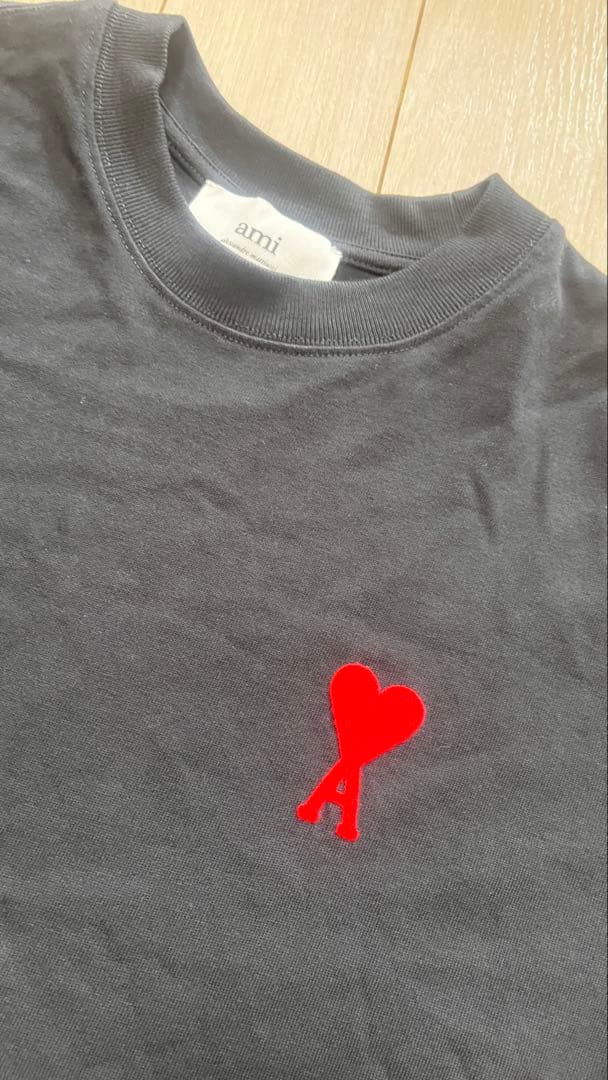アミパリ　Tシャツ　XS(日本のサイズのXSとは違うので注意です)