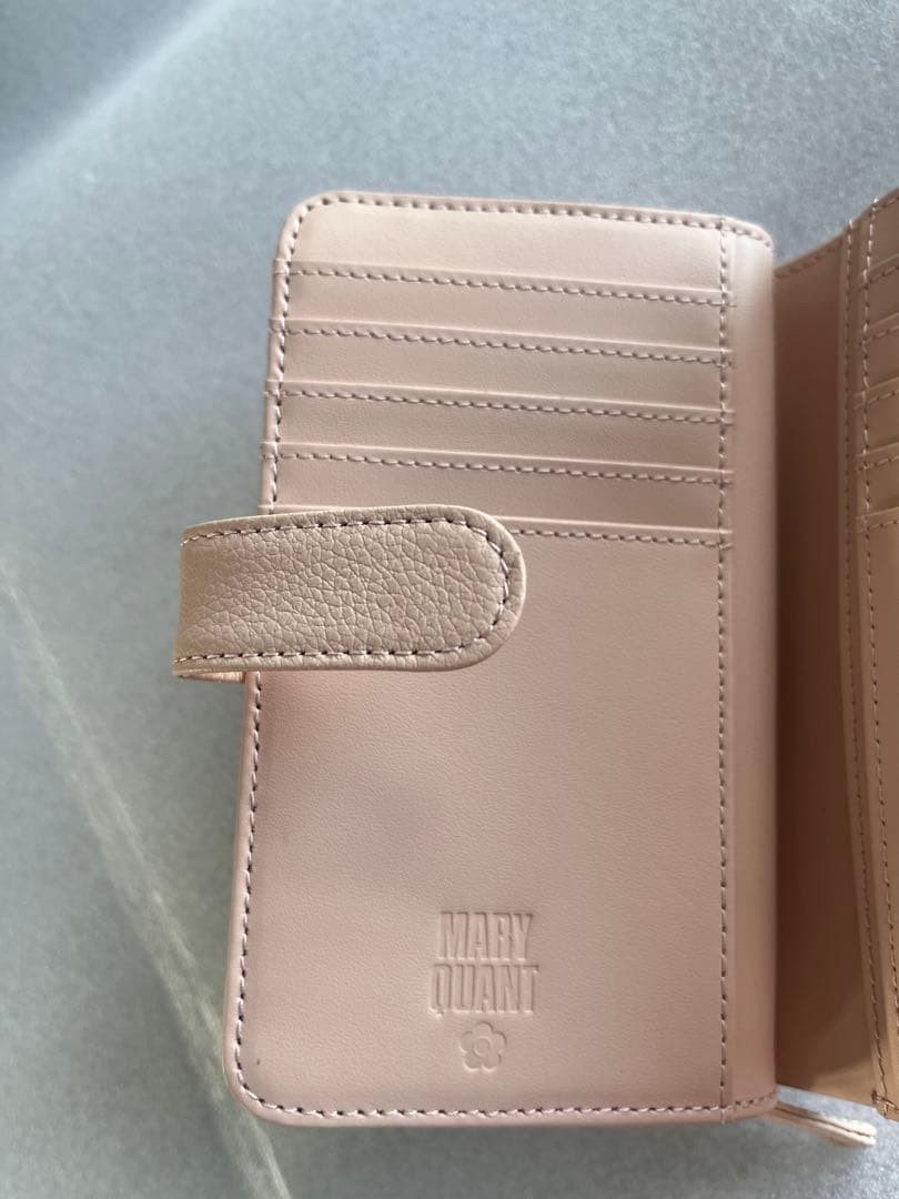 24時間限定値下げ！MARY QUANT フーリーDパッチ 財布　ピンク