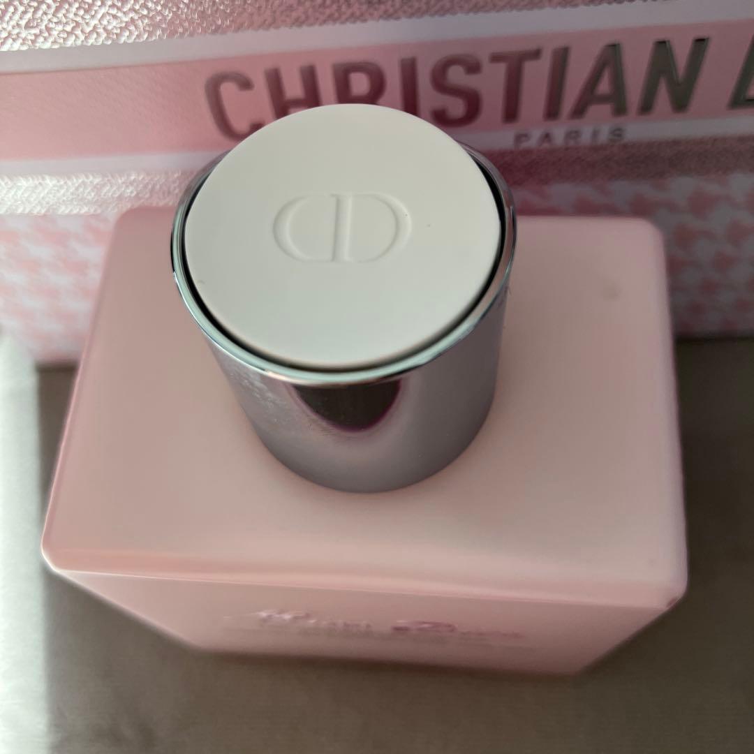 ミスディオール　ボディミルク　175mL DIOR 未使用