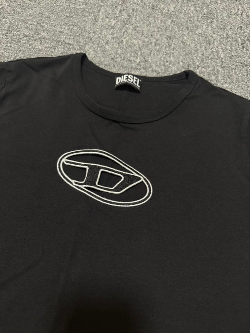 DIESEL 半袖Tシャツ 黒 ロゴ刺繍