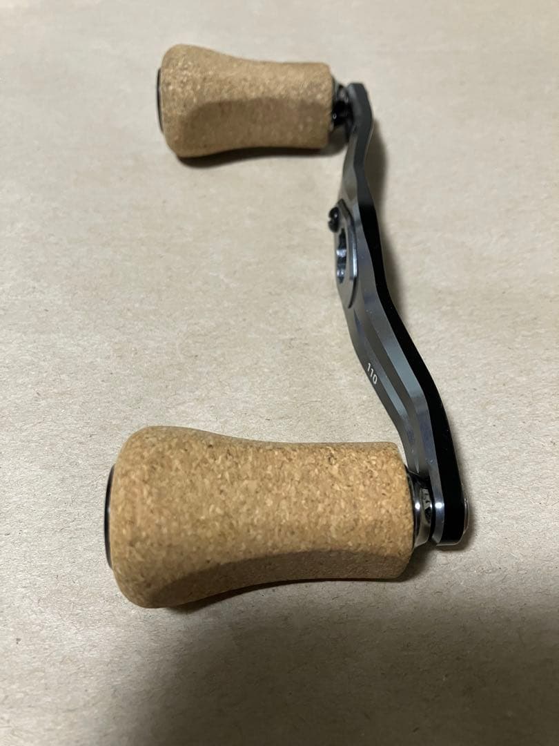 ダイワ　SLPワークス パワースクエアコルクノブ＆110mm クランクハンドル