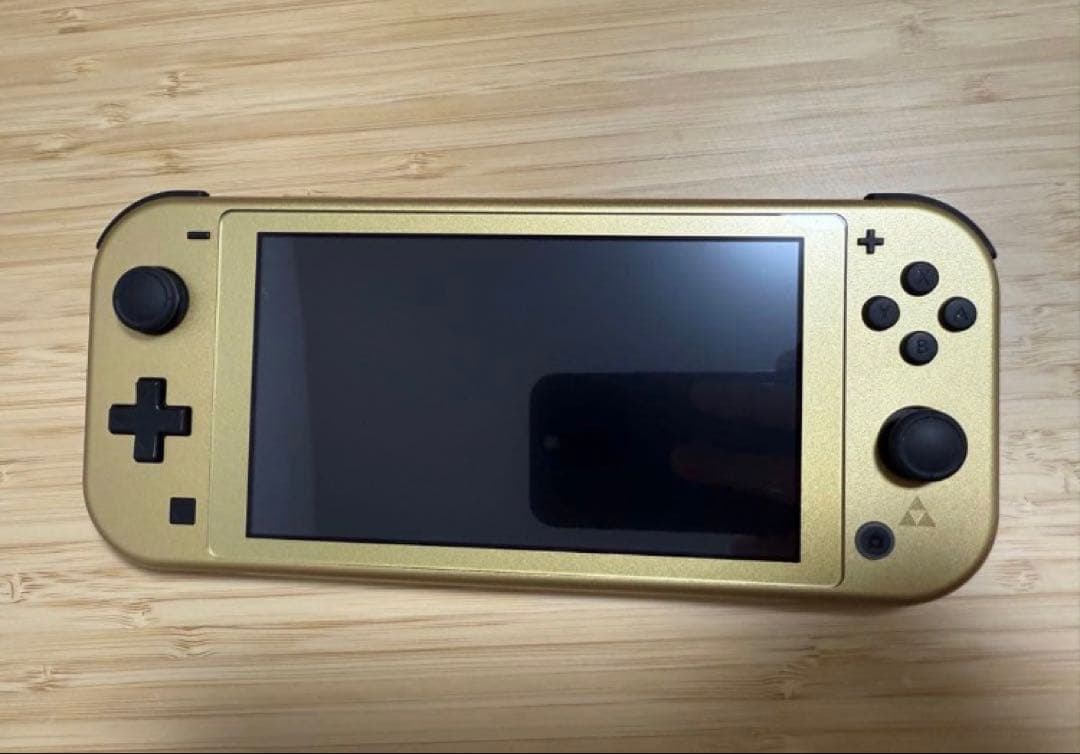 g*z様 Nintendo Switch Lite ハイラルエディション