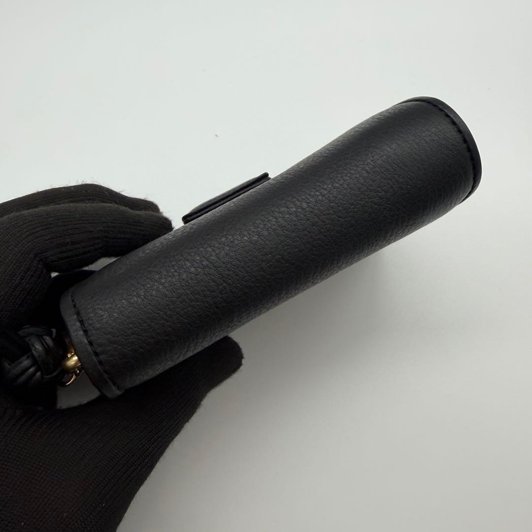 未使用級　土屋鞄 ガゼットコード ファスナー　二つ折り財布 レザー ブラック