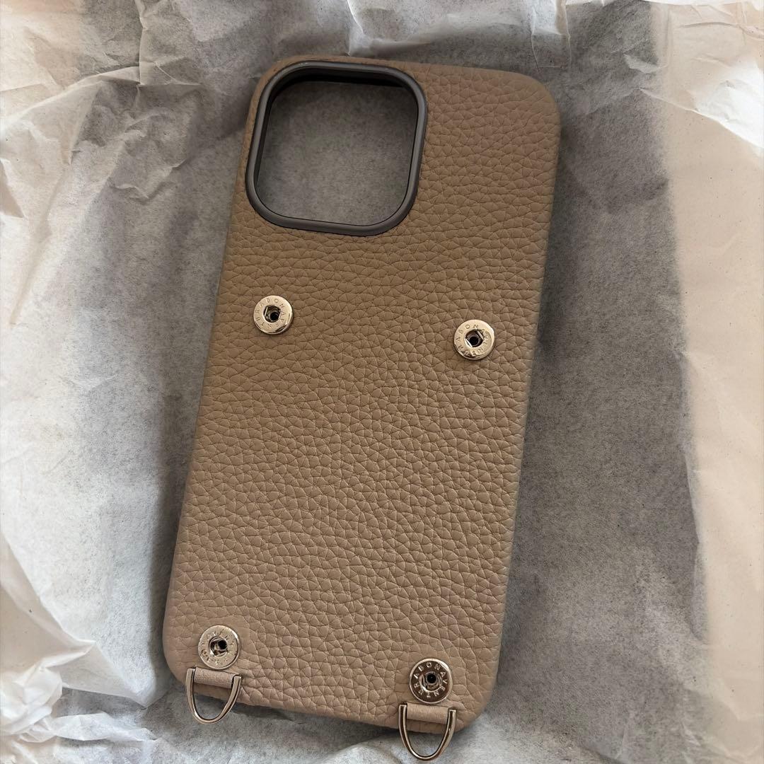 Bonaventura iPhoneケース 15プロマックス専用　グレージュ