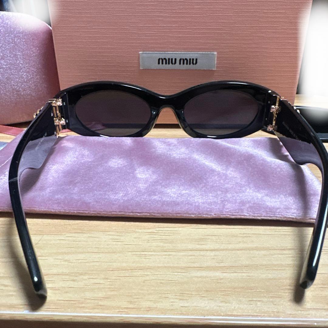 MIU サングラス オーバル グリンプス ブラック