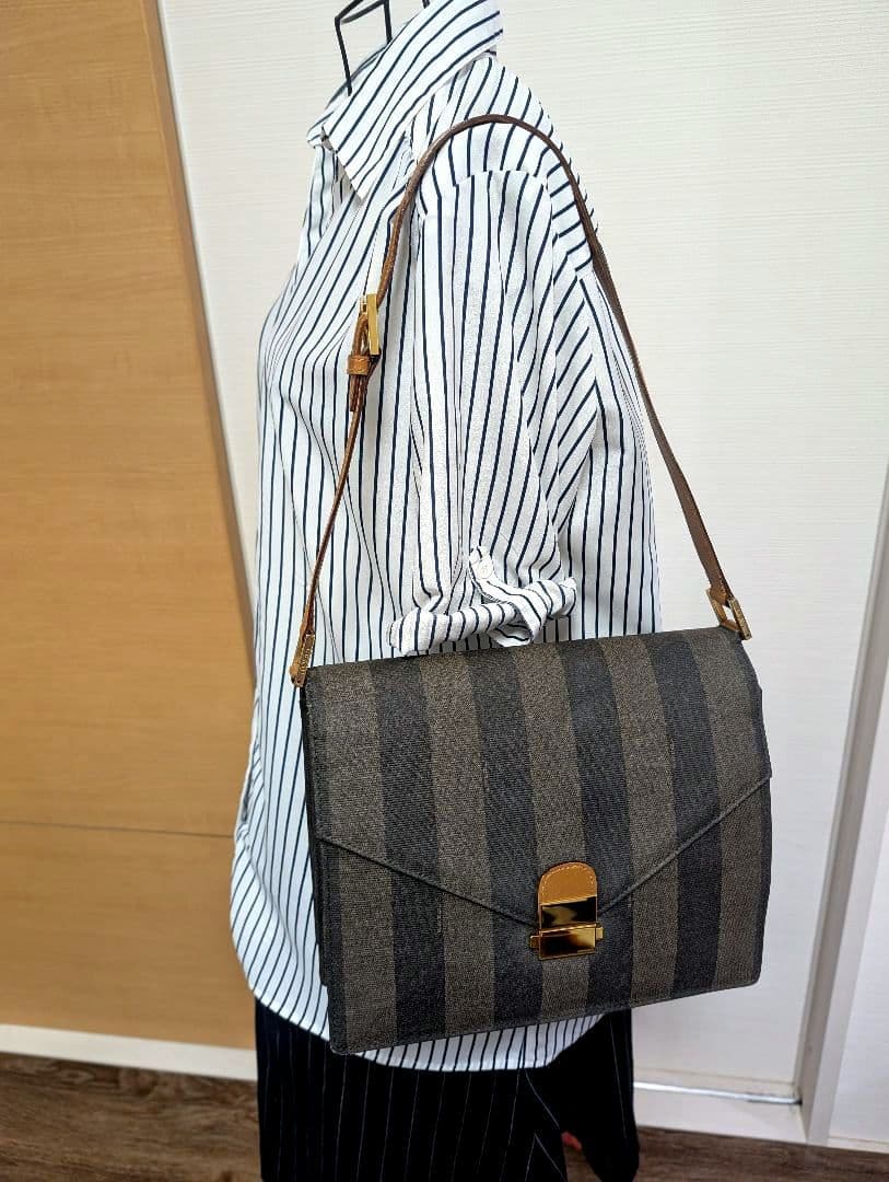 ♥人気♥フェンディ ショルダーバッグ ペカン柄 ヴィンテージ FENDI