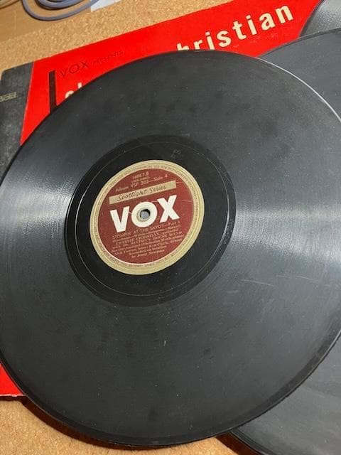 洋楽 CHARLIE CHRISTIAN - Stompin At The Savoy