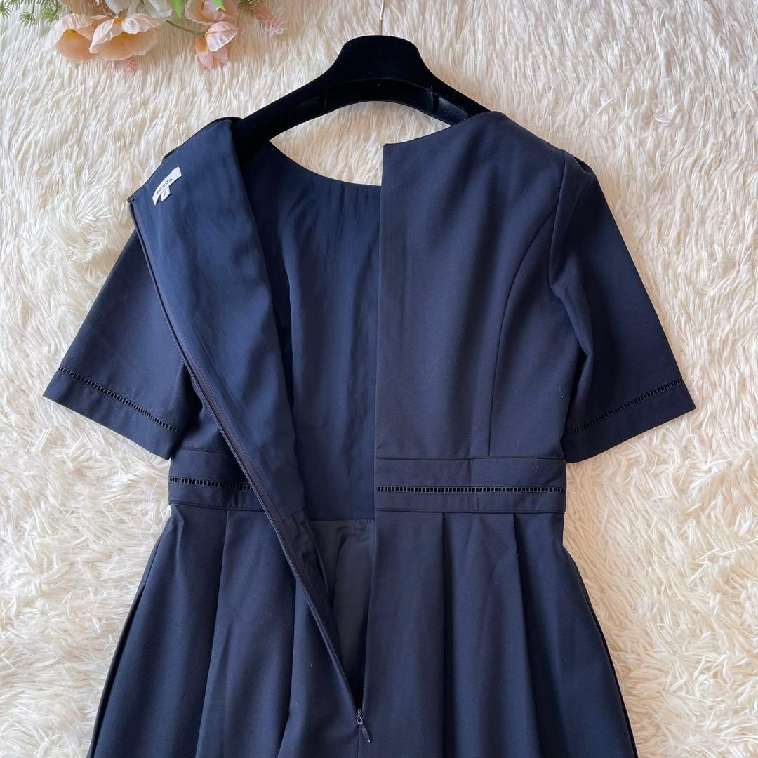 極美品 TOCCA 透かし刺繍 ロゴプレート ワンピース ネイビー サイズ0