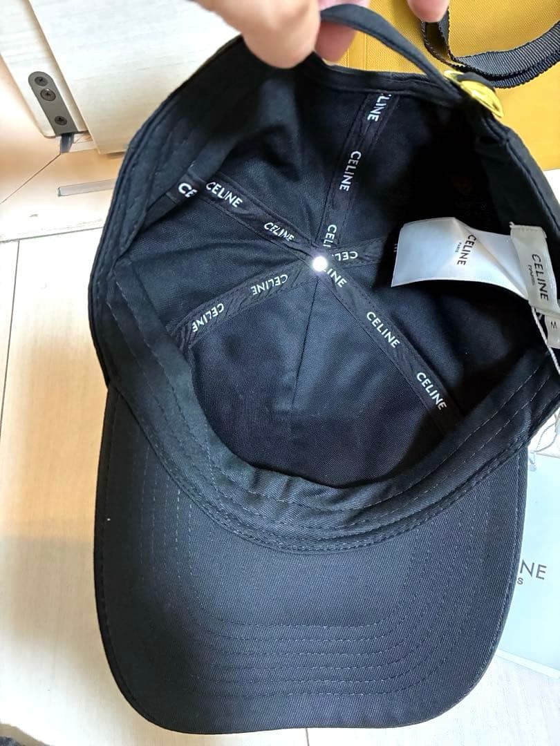 ✴︎新品未使用✴︎CELINE ブラック ベースボールキャップ、M、メンズ